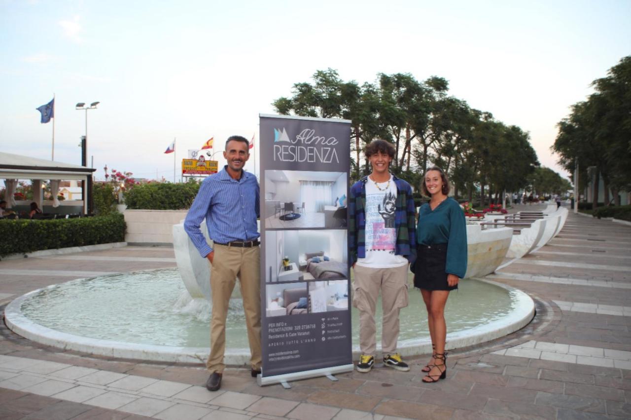 Residenza Alma Aparthotel Riccione Exteriör bild