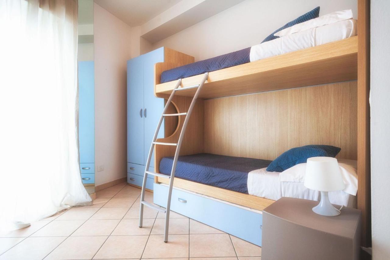Residenza Alma Aparthotel Riccione Exteriör bild