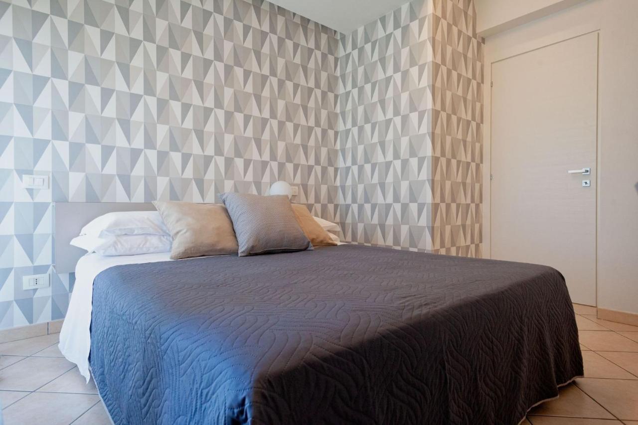 Residenza Alma Aparthotel Riccione Exteriör bild