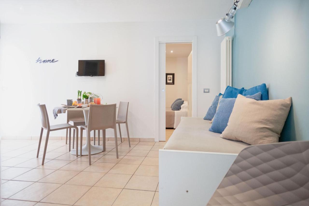 Residenza Alma Aparthotel Riccione Exteriör bild