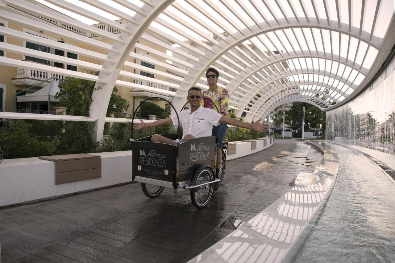 Residenza Alma Aparthotel Riccione Exteriör bild